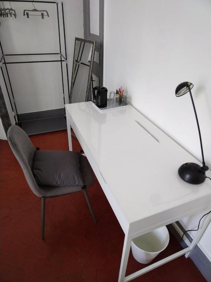Quartier Des Createurs "La Plaine Cours Julien" Chambre Privee Dans Appartement Menage Frequent Des Parties Commune Marsylia Zewnętrze zdjęcie